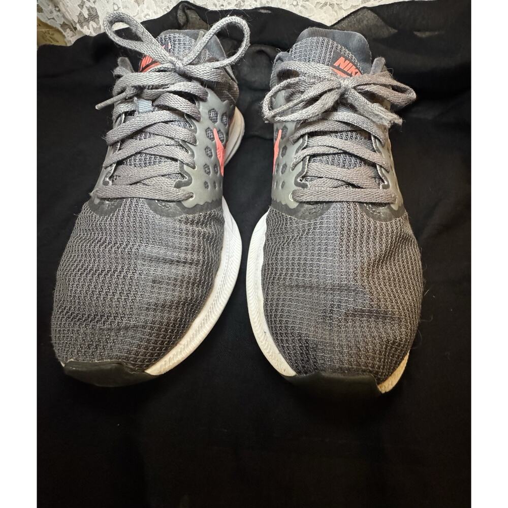 Size 7 - Nike Downshifter 7 Grey Lava Glow W - Picture 2 of 11